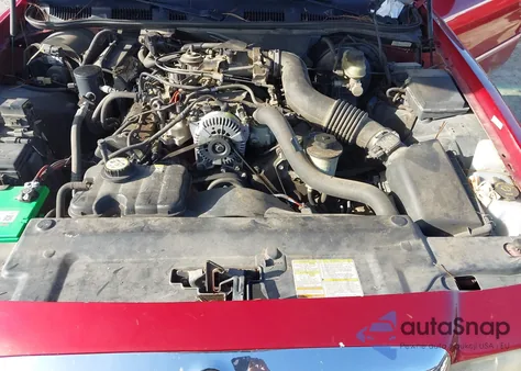 2001 Mercury Grand Marquis Ls from USA, damaged, VIN 2MEFM75W31X665321